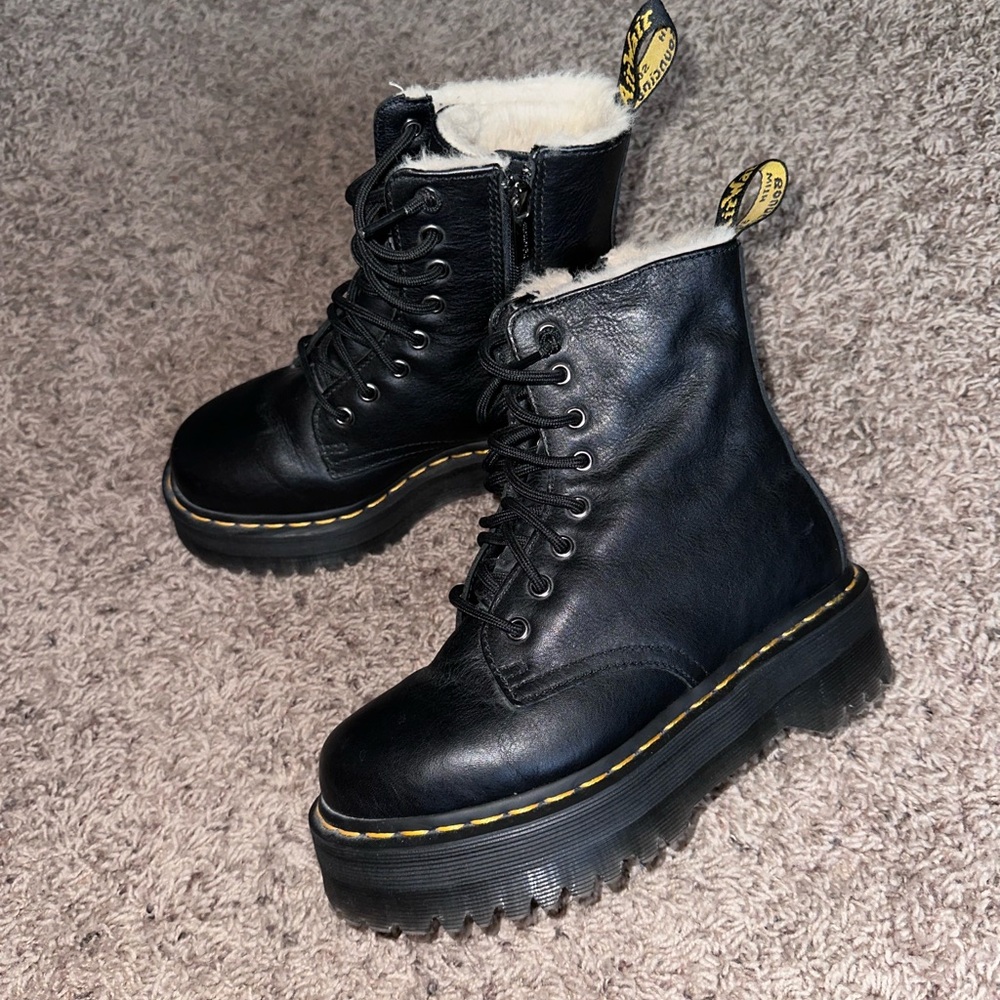 Dr. Marten Women’s Black Leather Fur Lined Winter Boots Jadon Platform - Picture 9 of 14